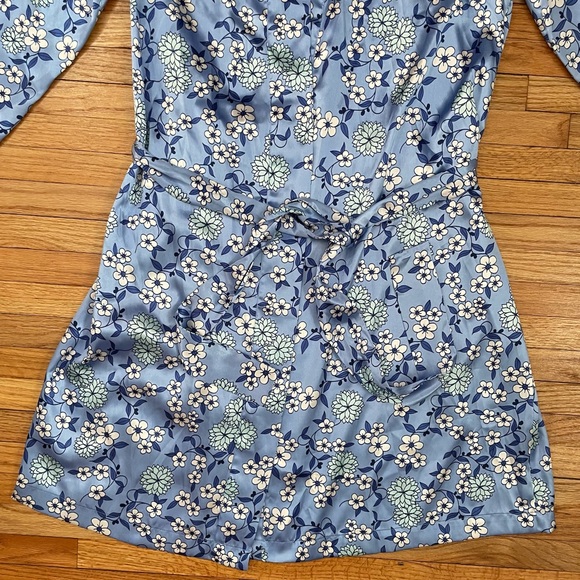 ADONNA Blue Floral Robe - Picture 2 of 11